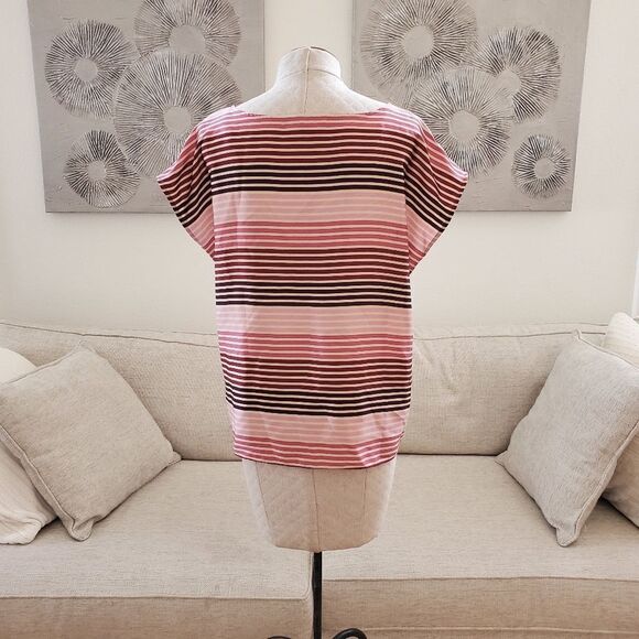 Vince Camuto Sleeveless Blouse sz Lg - Picture 6 of 10